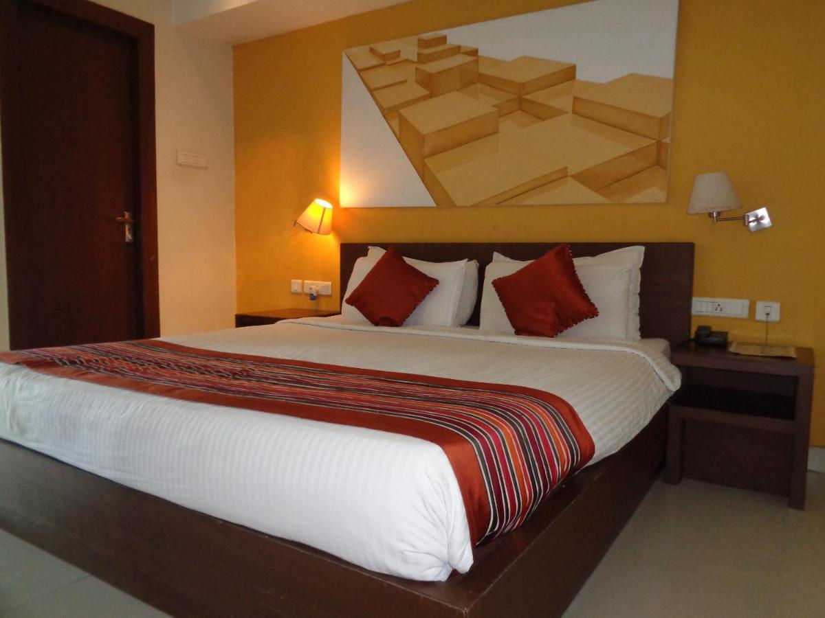 Orbit Hotel - Bagdogra 외부 사진