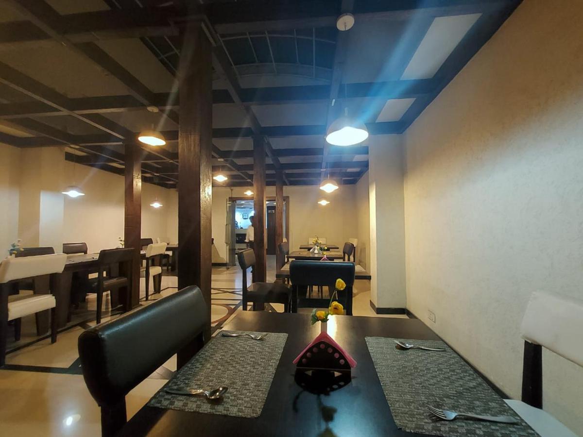 Orbit Hotel - Bagdogra 외부 사진