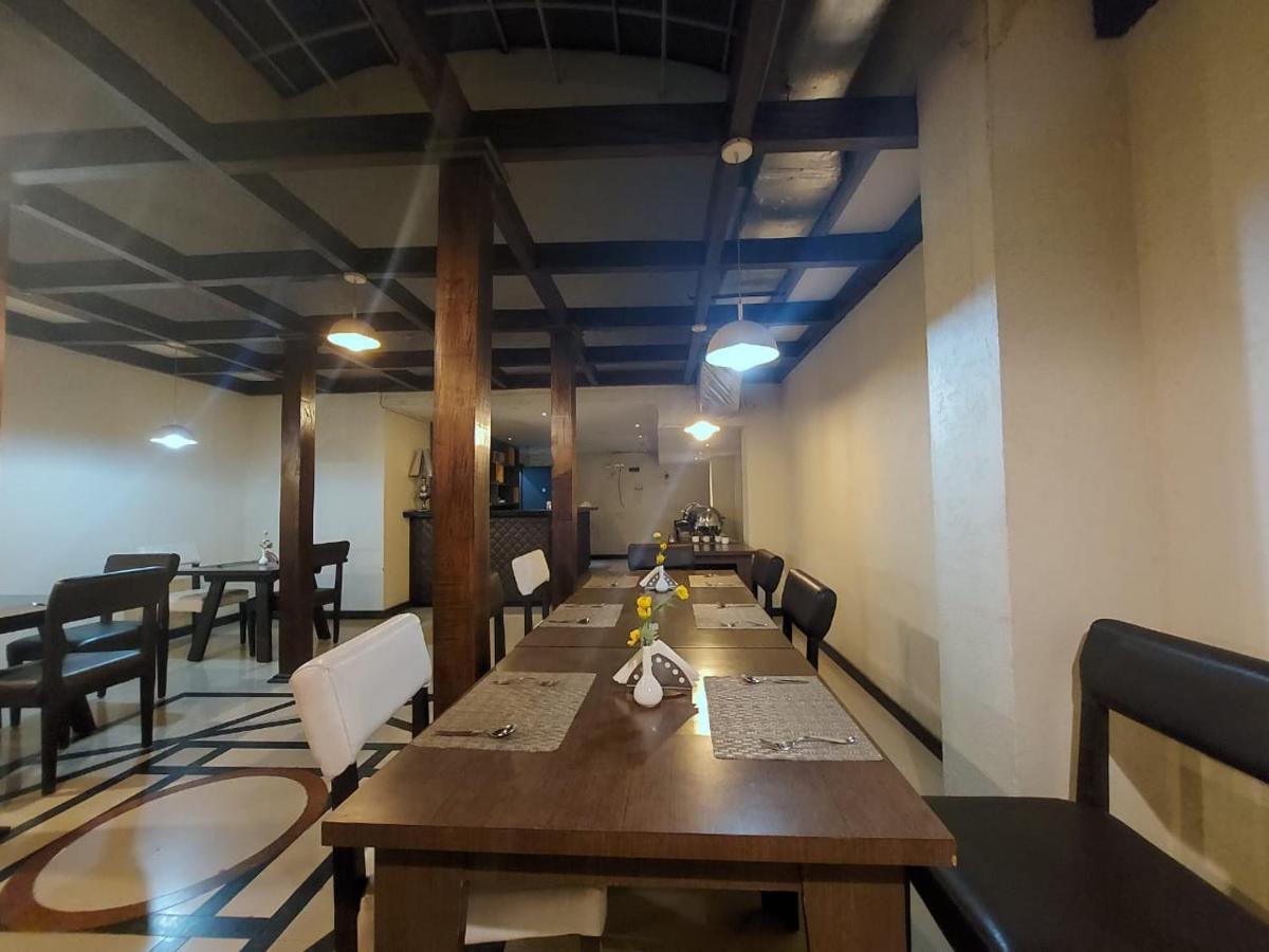 Orbit Hotel - Bagdogra 외부 사진